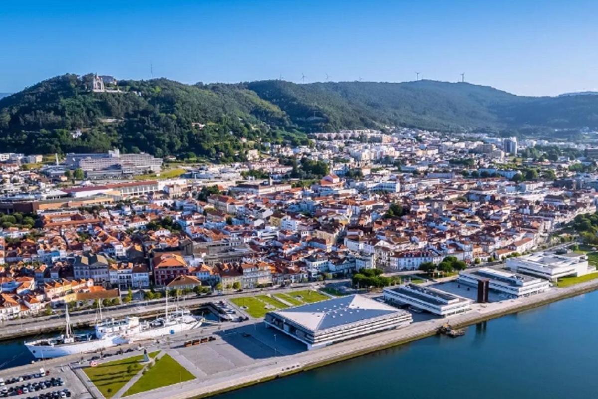 Casa Pedro e Inês Viana do Castelo Exterior foto